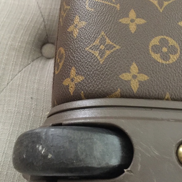 SOLD ON TRADESY Authentic Louis Vuitton Pegase 55 - Picture 8 of 8